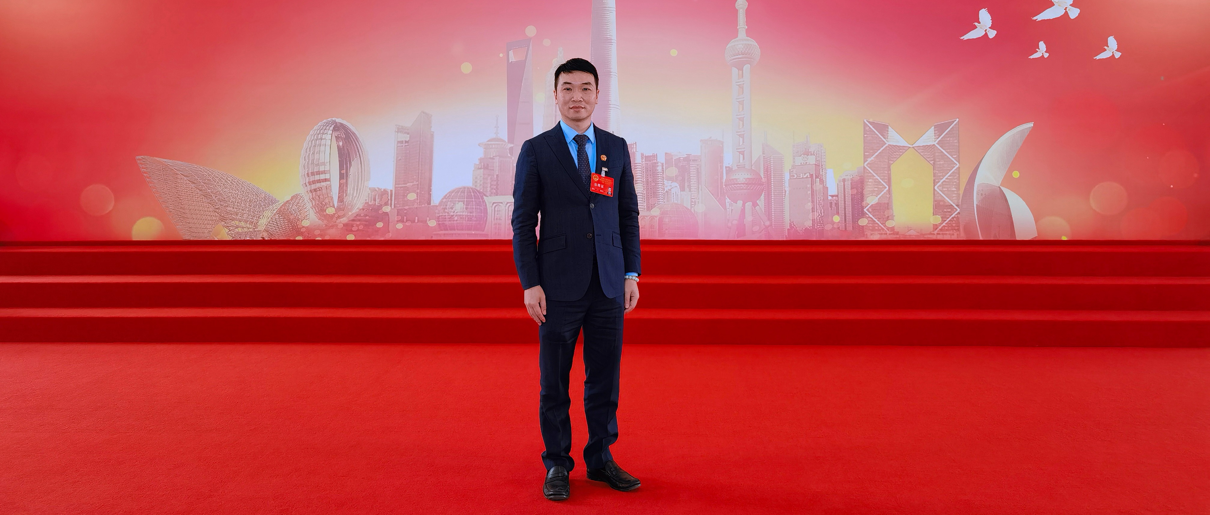 祝贺钱能钱包化学徐军博士当选上海市浦东新区第七届人大常委会委员